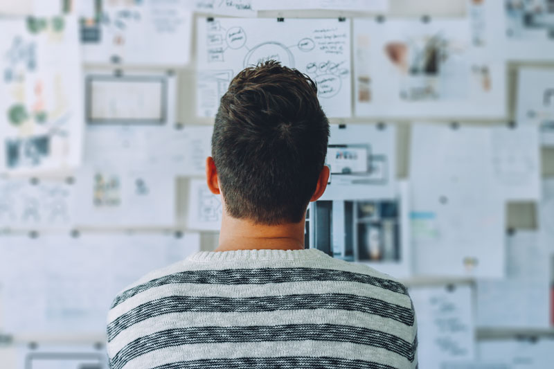 Customer-Experience–Digital-Transformation-Magnus-red